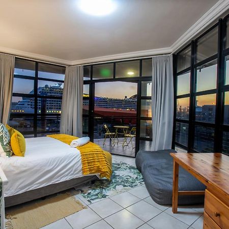 Stay At The Point - Triumphant Tropical Tranquility Durban Kültér fotó