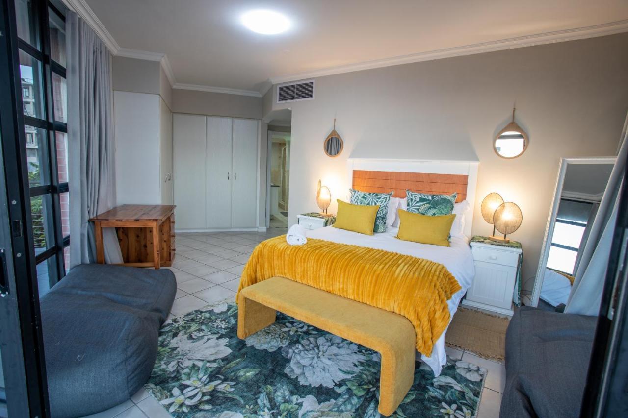 Stay At The Point - Triumphant Tropical Tranquility Durban Kültér fotó